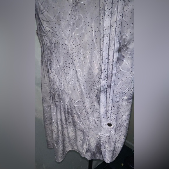 Women’s blouse with flair - Picture 8 of 10